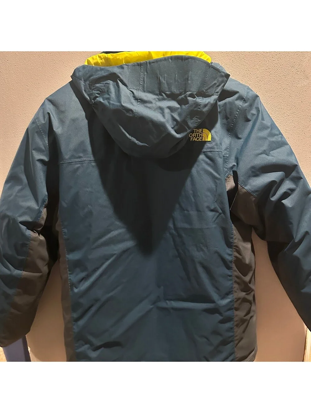 The North Face Men’s L Blue Gray Yellow Goose Down Jacket 75% Down Hooded